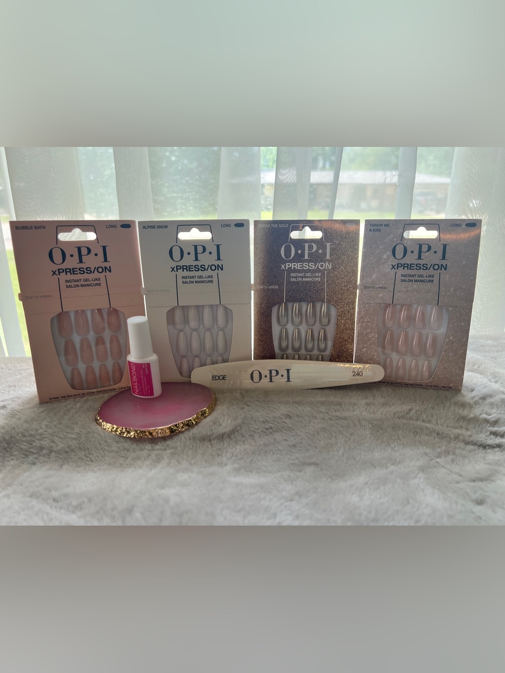 Curated OPI xPRESS/ON Nail Bundle | Bubble Bath + Alpine Snow | 4 New Sets